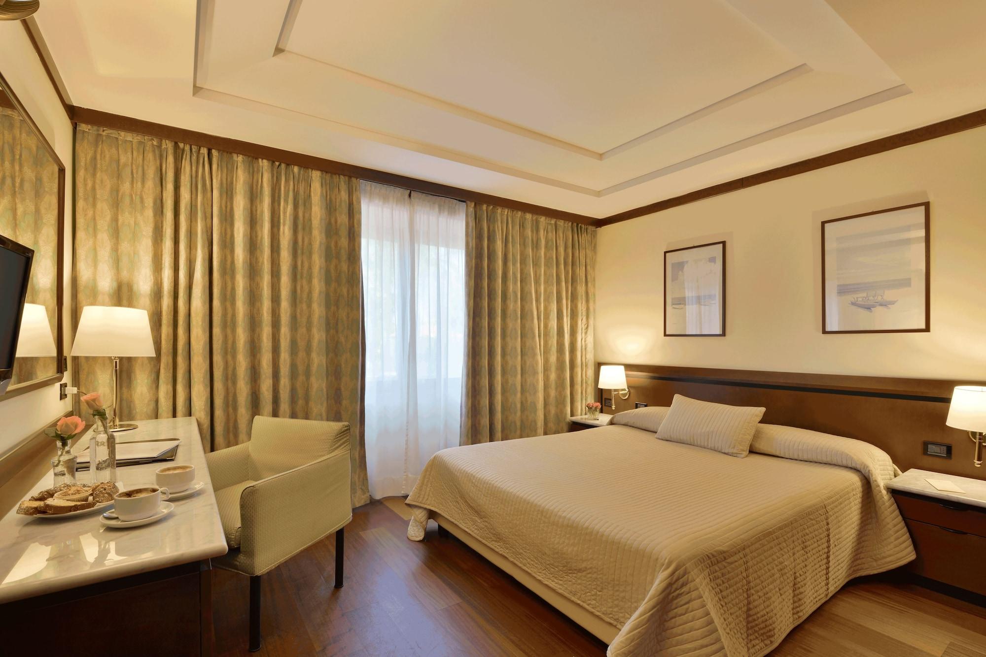 Hotel Ariston Paestum Esterno foto