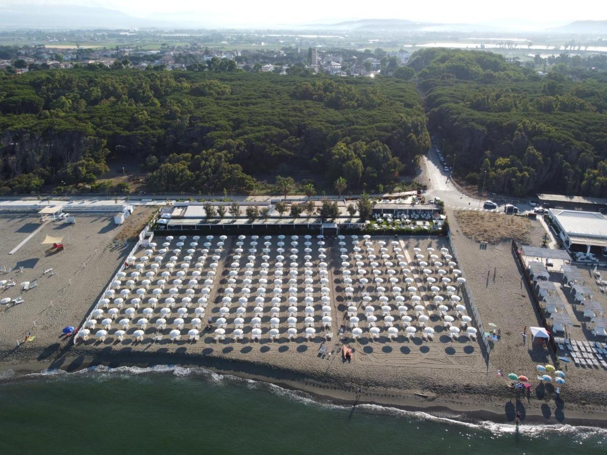 Hotel Ariston Paestum Esterno foto